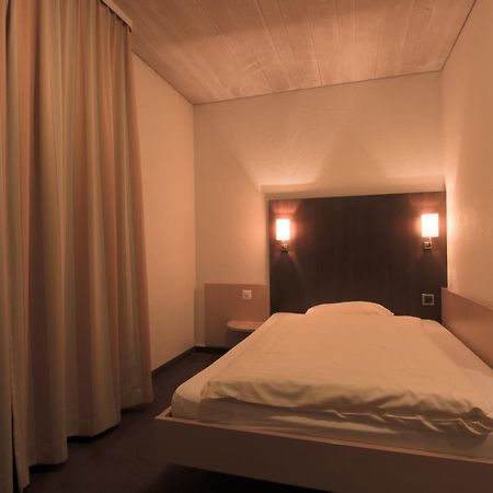 Hotel Zum Goldenen Kreuz Frauenfeld Pokój zdjęcie