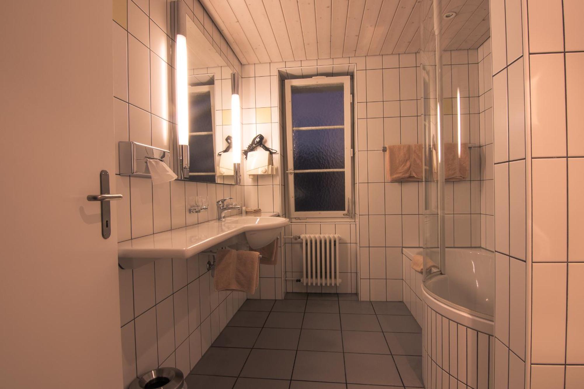 Hotel Zum Goldenen Kreuz Frauenfeld Zewnętrze zdjęcie